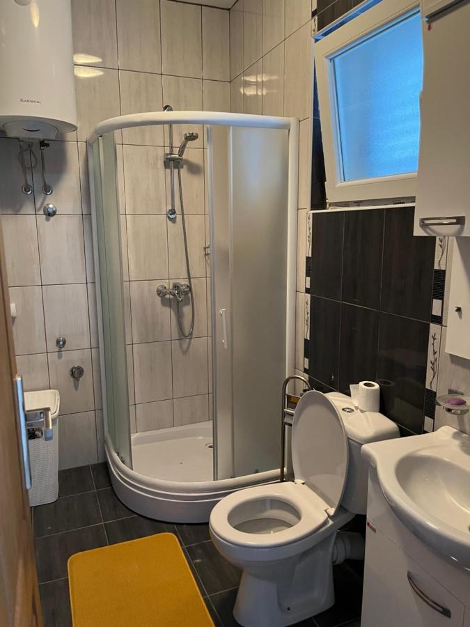 Appartamento Apartman Iskra Bijela Esterno foto