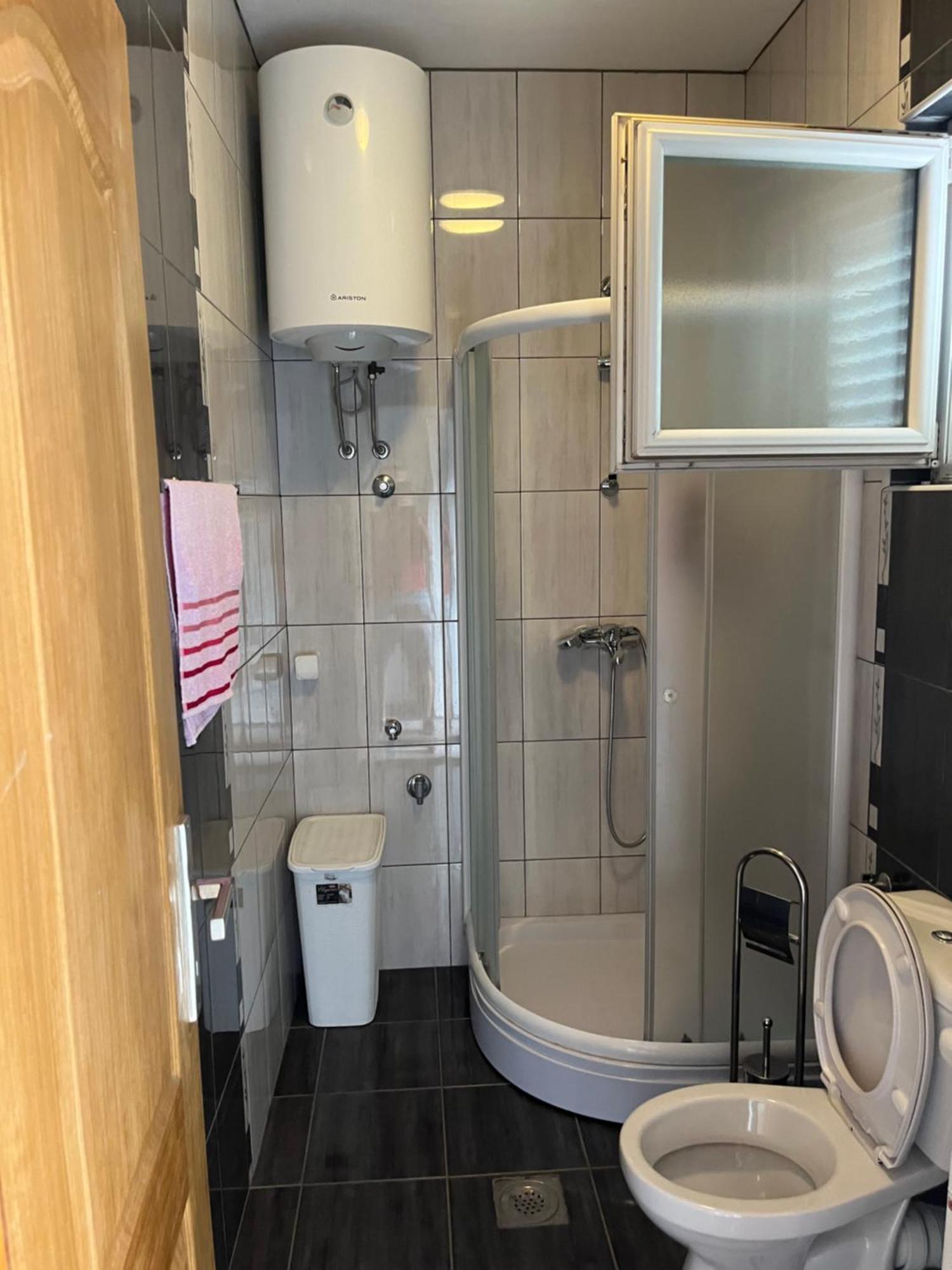 Appartamento Apartman Iskra Bijela Esterno foto